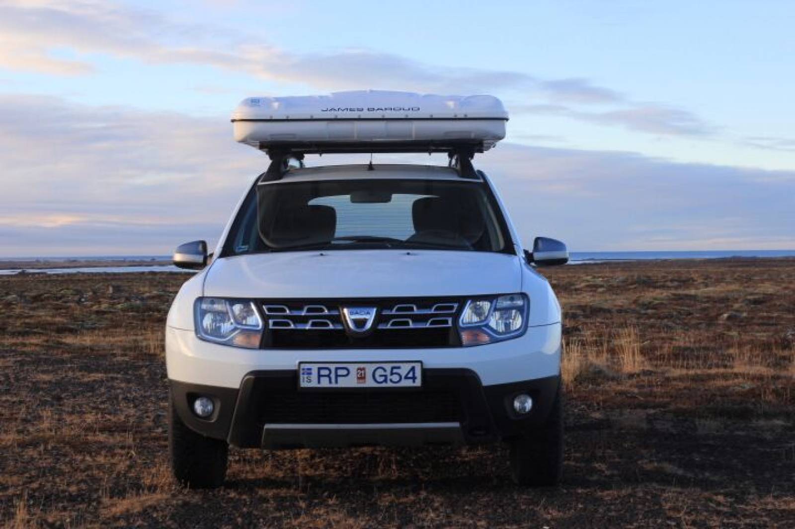 Dacia Duster Roof Tent Front