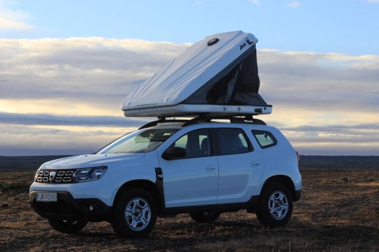 Dacia Duster NEW with Roof Tent