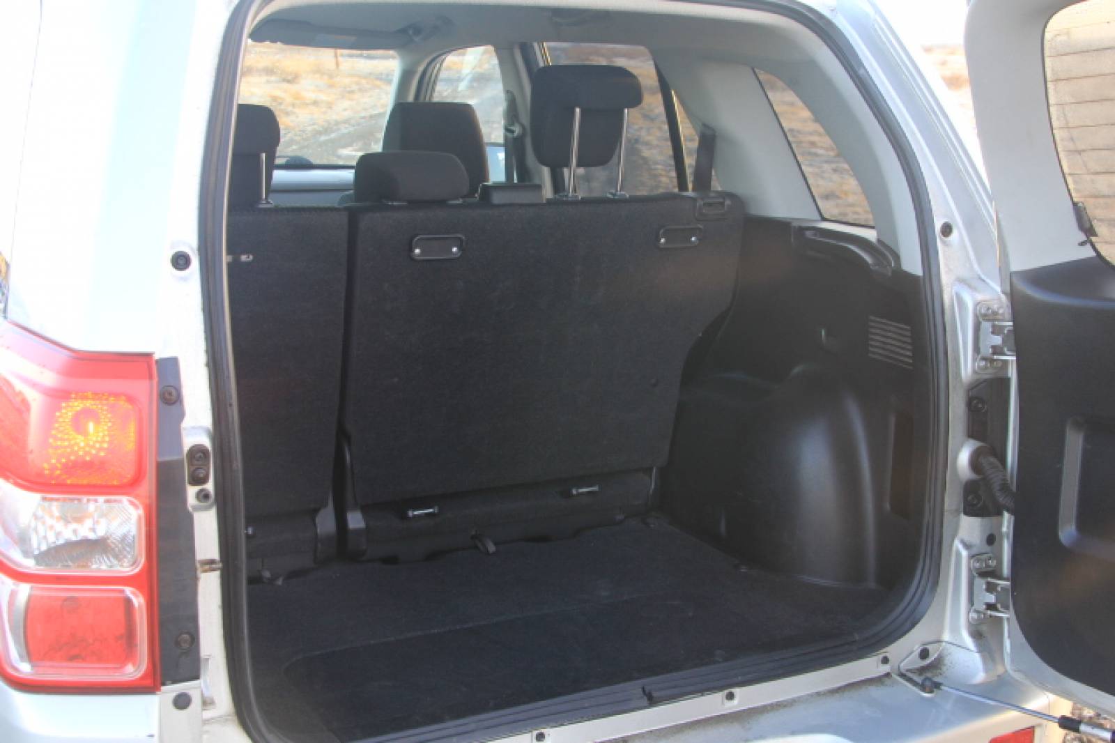 Suzuki Grand Vitara Trunk