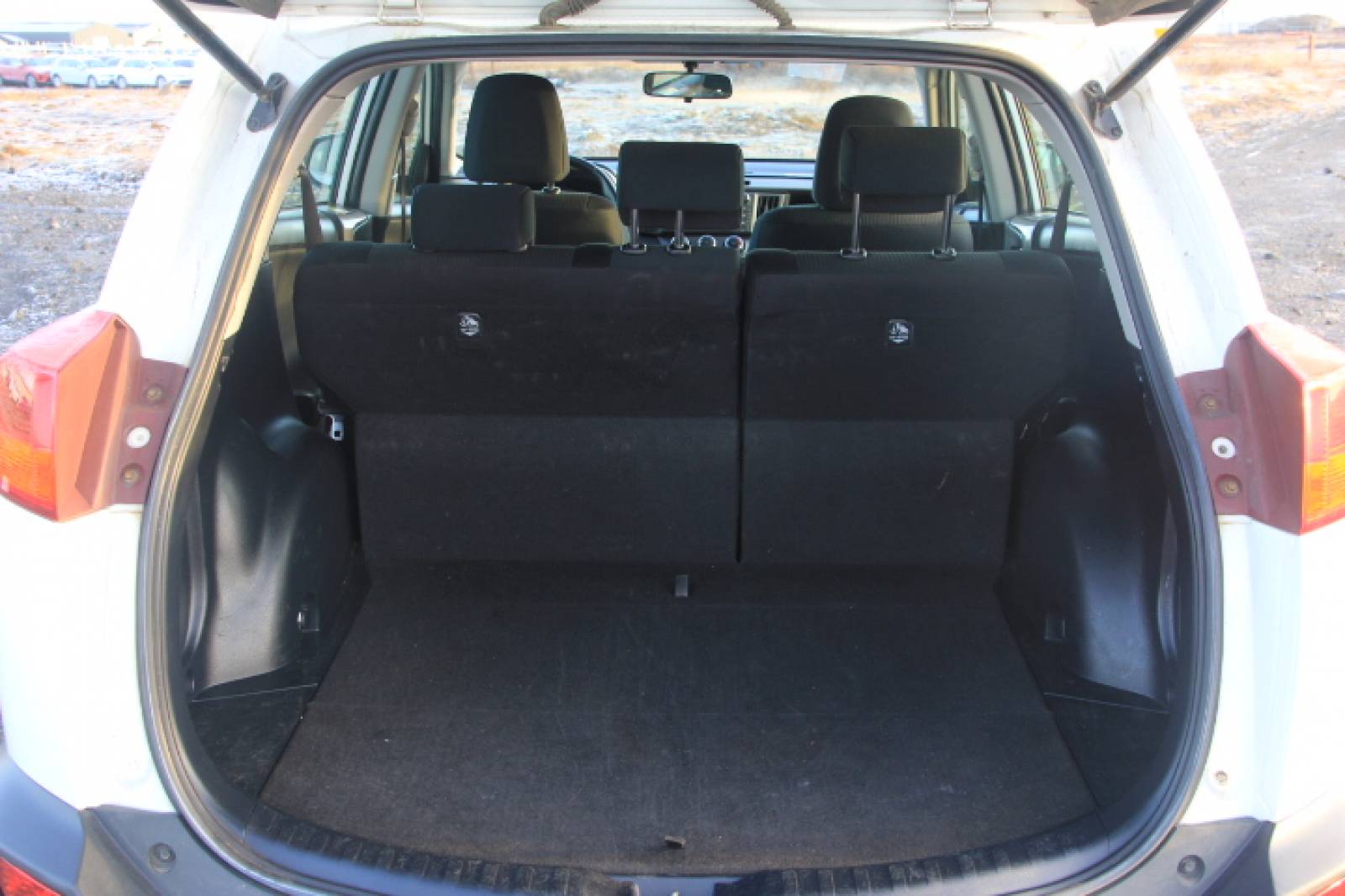 Toyota Rav4 luggage space